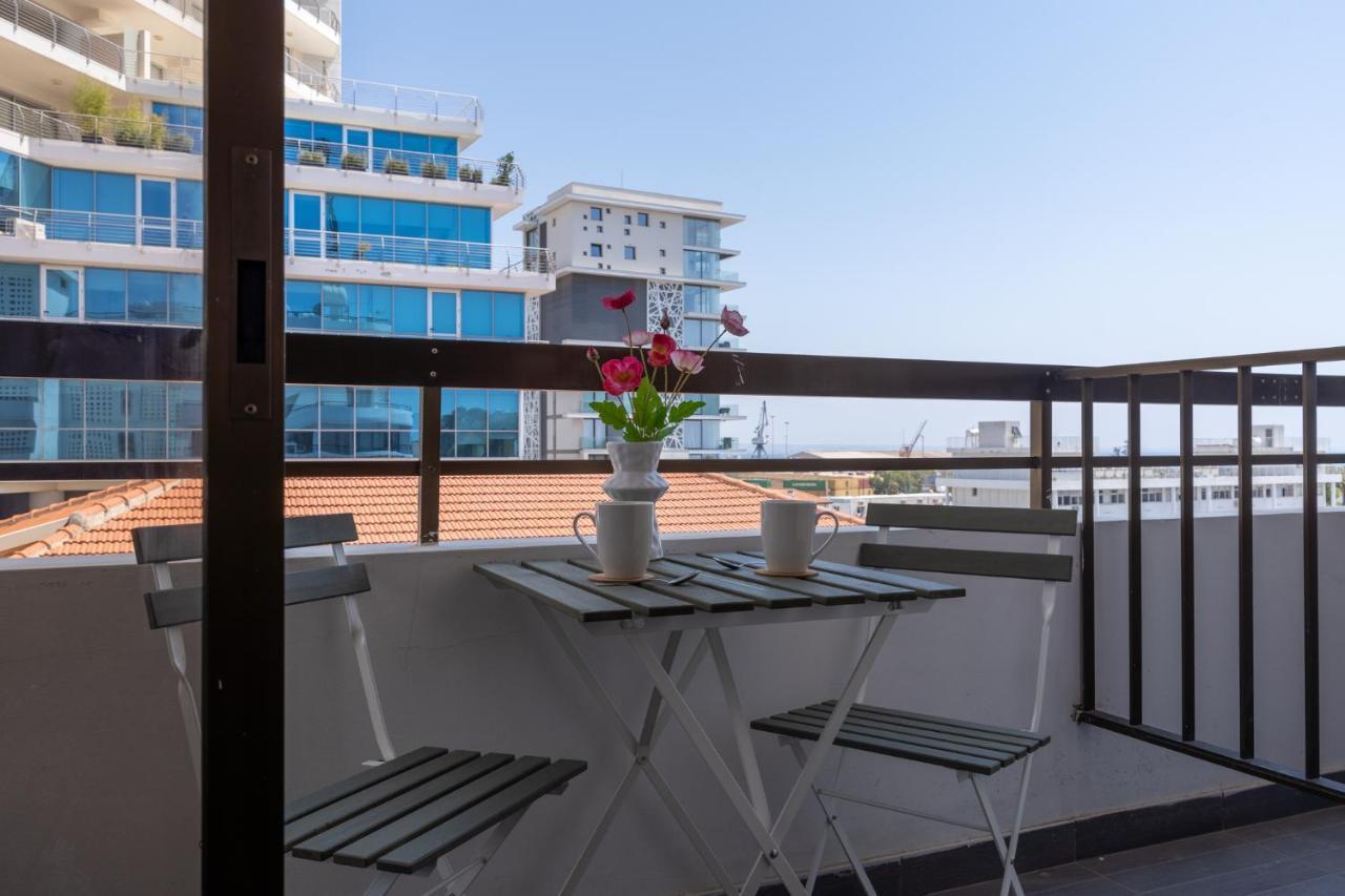 Burst Studio W/ Balcony In 拉纳卡 外观 照片